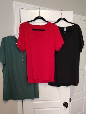 3 Various Brand, All XXL Sized Tops